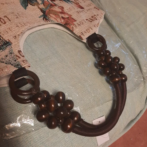 Big Ben Rose Tote Bag - Picture 3 of 4